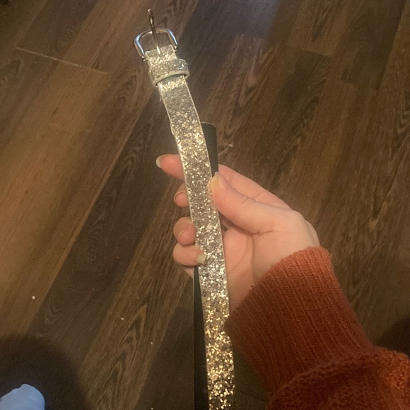 Sparkly silver belt - Picture 1 of 1